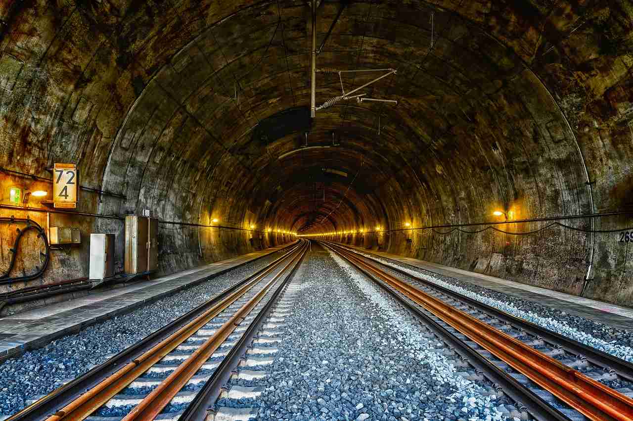 longest tunnel in india