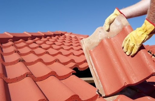 Problems that Can Arise After DIY Repairs on Your Roof